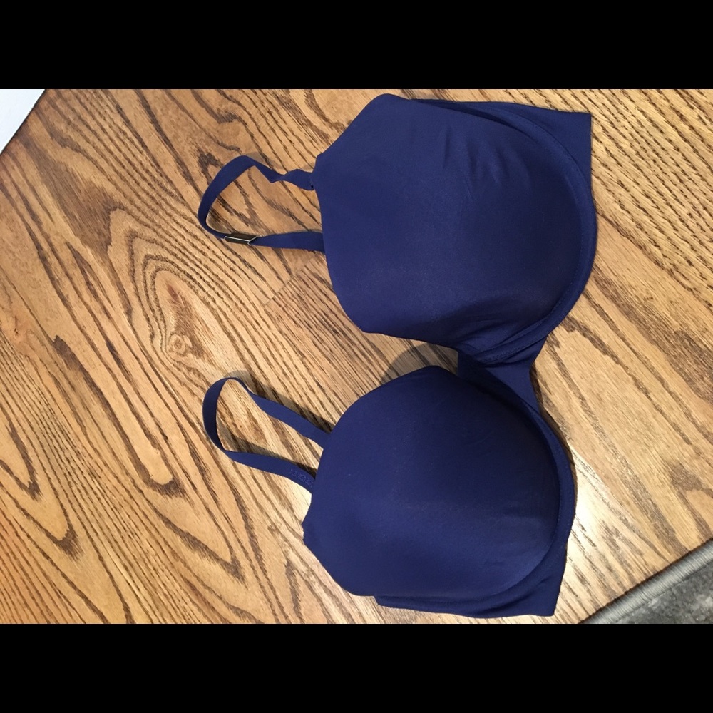 Victoria’s Secret bra